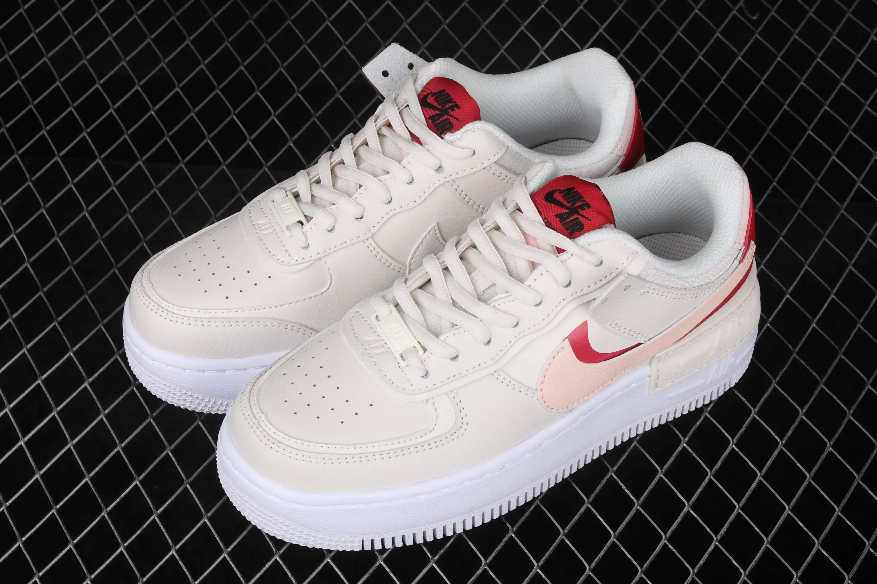 All Categories Nk Air Force 1 Air Force Series Nk Air Force 1 Shadow Air Force Lightweight Increased Corporate Level Nk Air Force 1 Shadow "Tropical Twist" Air Force 1 Lightweight Increased Low Top Versatile Sneakers CI0919-003